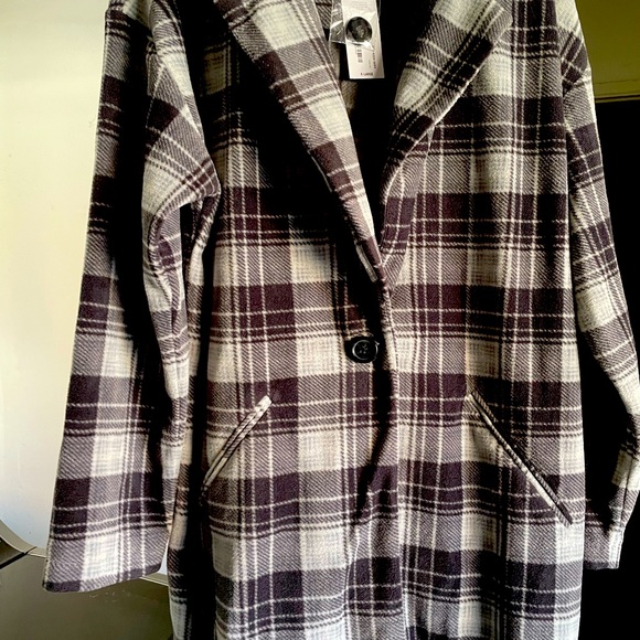 Jacket - Picture 1 of 2